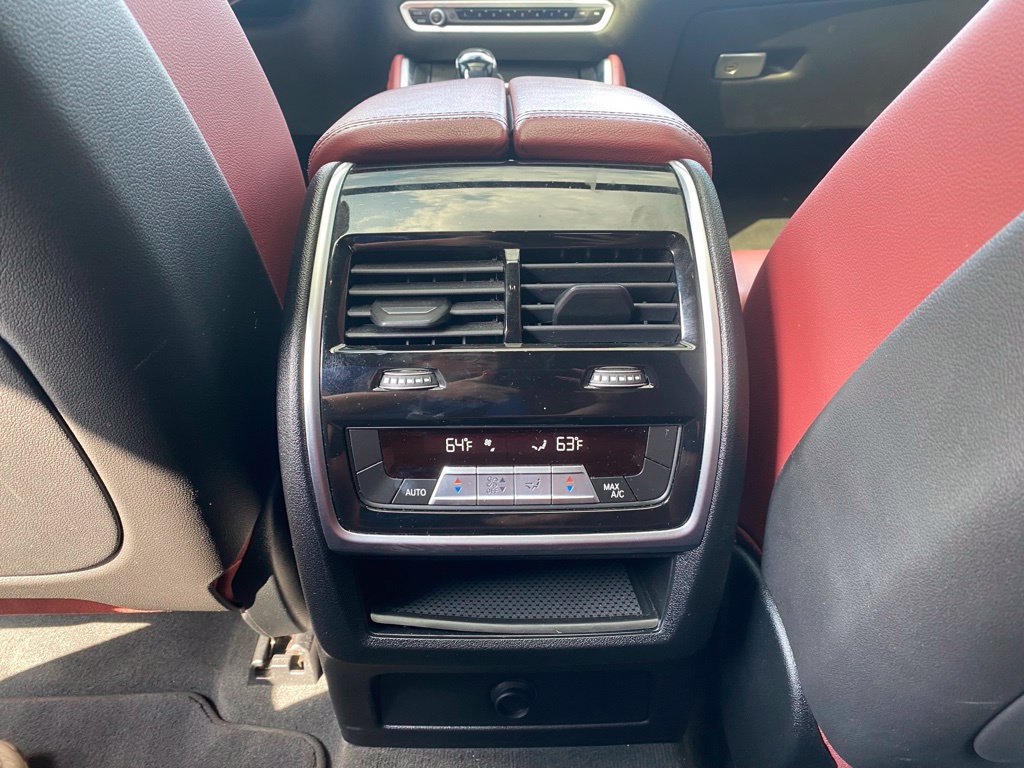 Used 2020 BMW X6 M50i AWD/4WD image 37