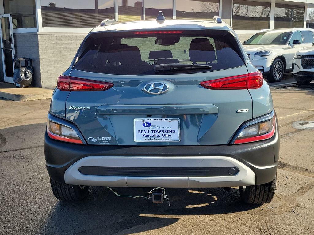 Used 2022 Hyundai Kona SEL w/ Convenience Package image 4