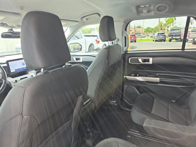 Certified 2023 Ford Explorer XLT RWD image 15