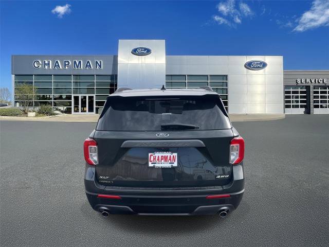 Certified 2022 Ford Explorer XLT w/ Equipment Group 202A image 9