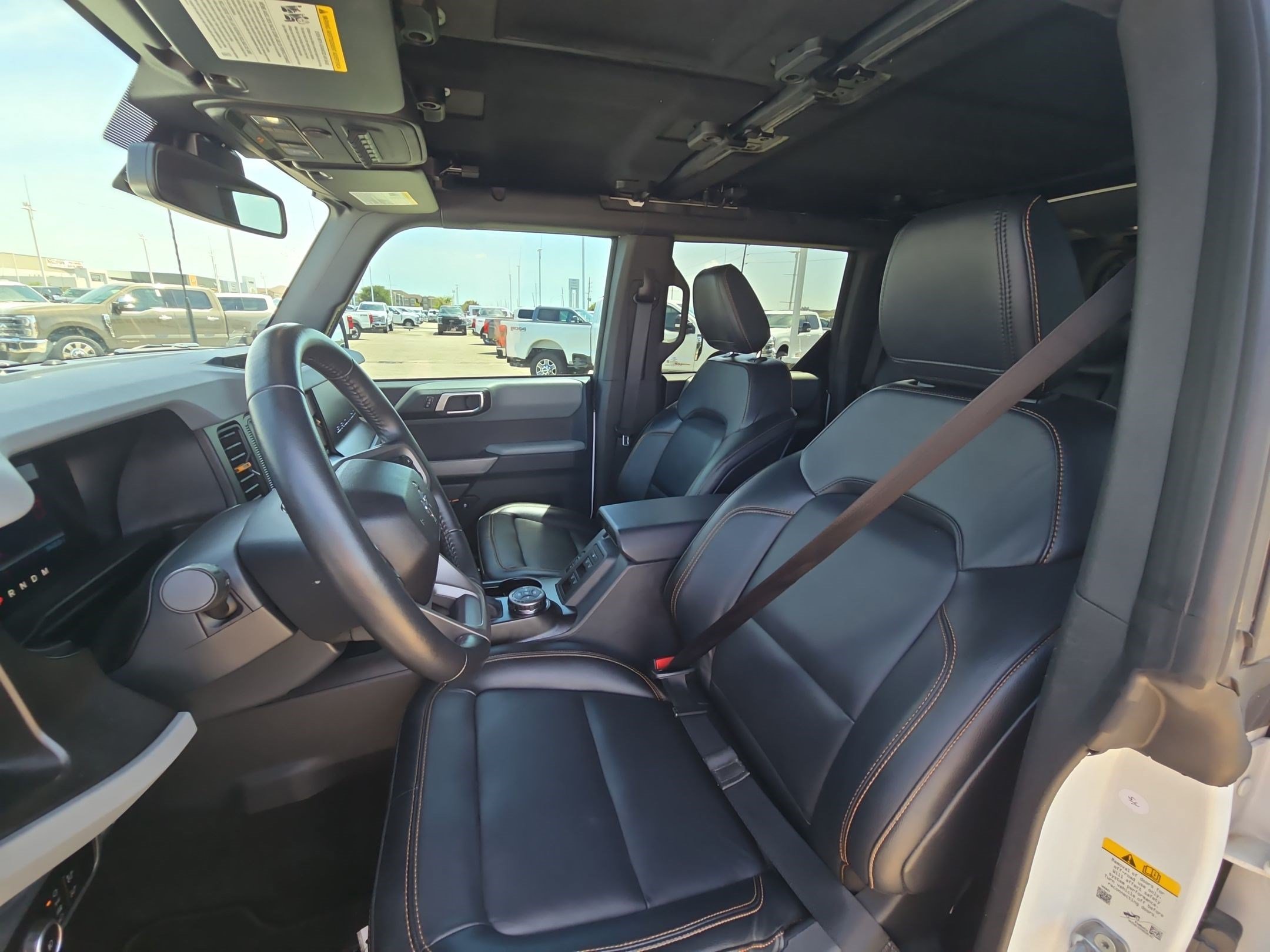Certified 2023 Ford Bronco Badlands w/ Sasquatch Package AWD/4WD image 16