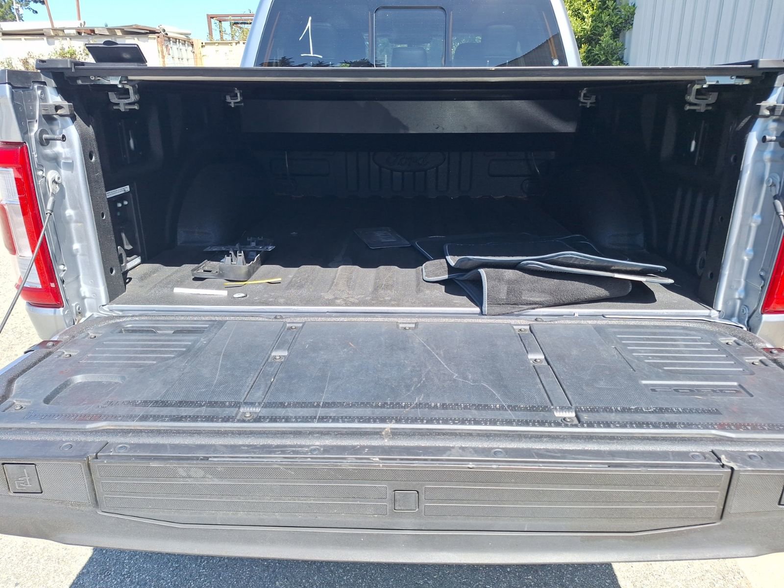 Certified 2022 Ford F150 Limited AWD/4WD image 11