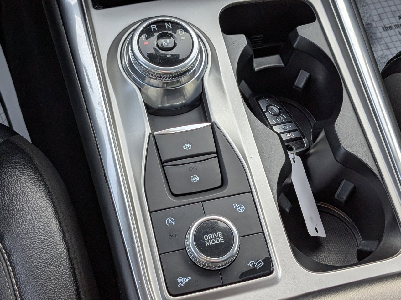 Certified 2020 Ford Explorer ST w/ Premium Technology Package image 22