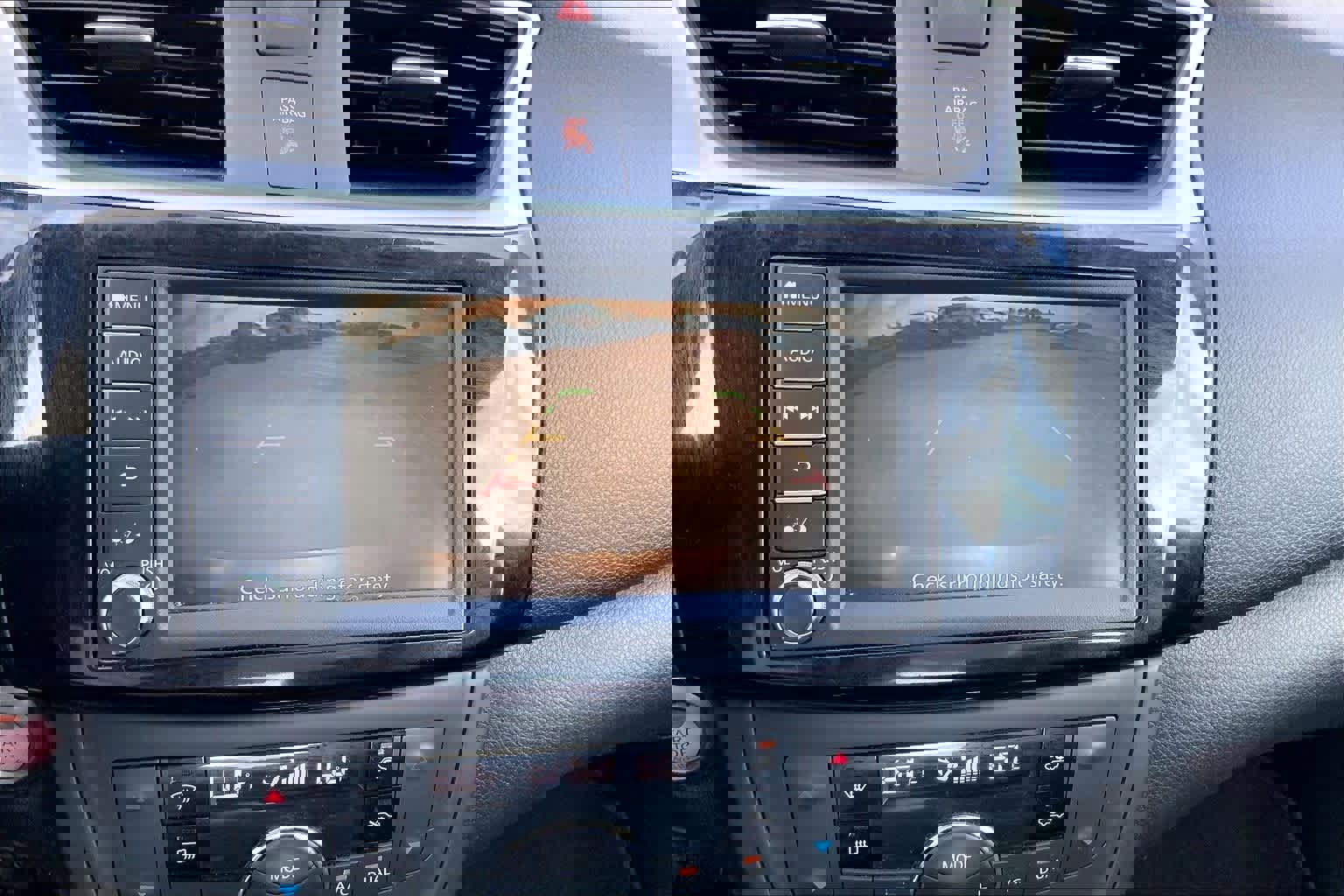 Used 2019 Nissan Sentra SV w/ Special Edition Package image 26