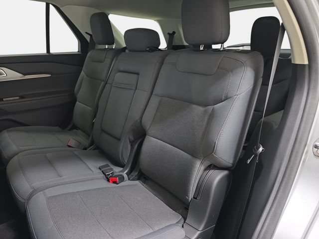 Certified 2025 Ford Explorer Active AWD/4WD image 13