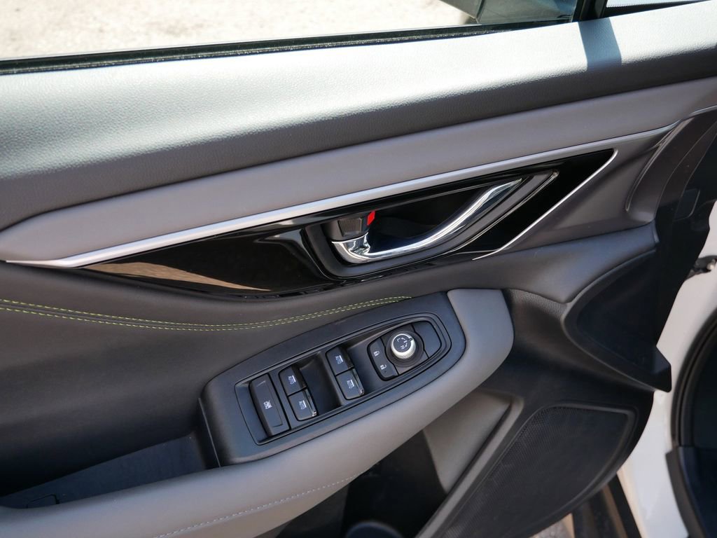 Used 2024 Subaru Outback Onyx Edition AWD/4WD image 17