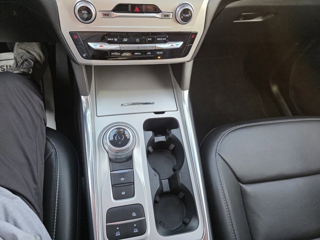 Certified 2022 Ford Explorer XLT w/ Equipment Group 202A image 22