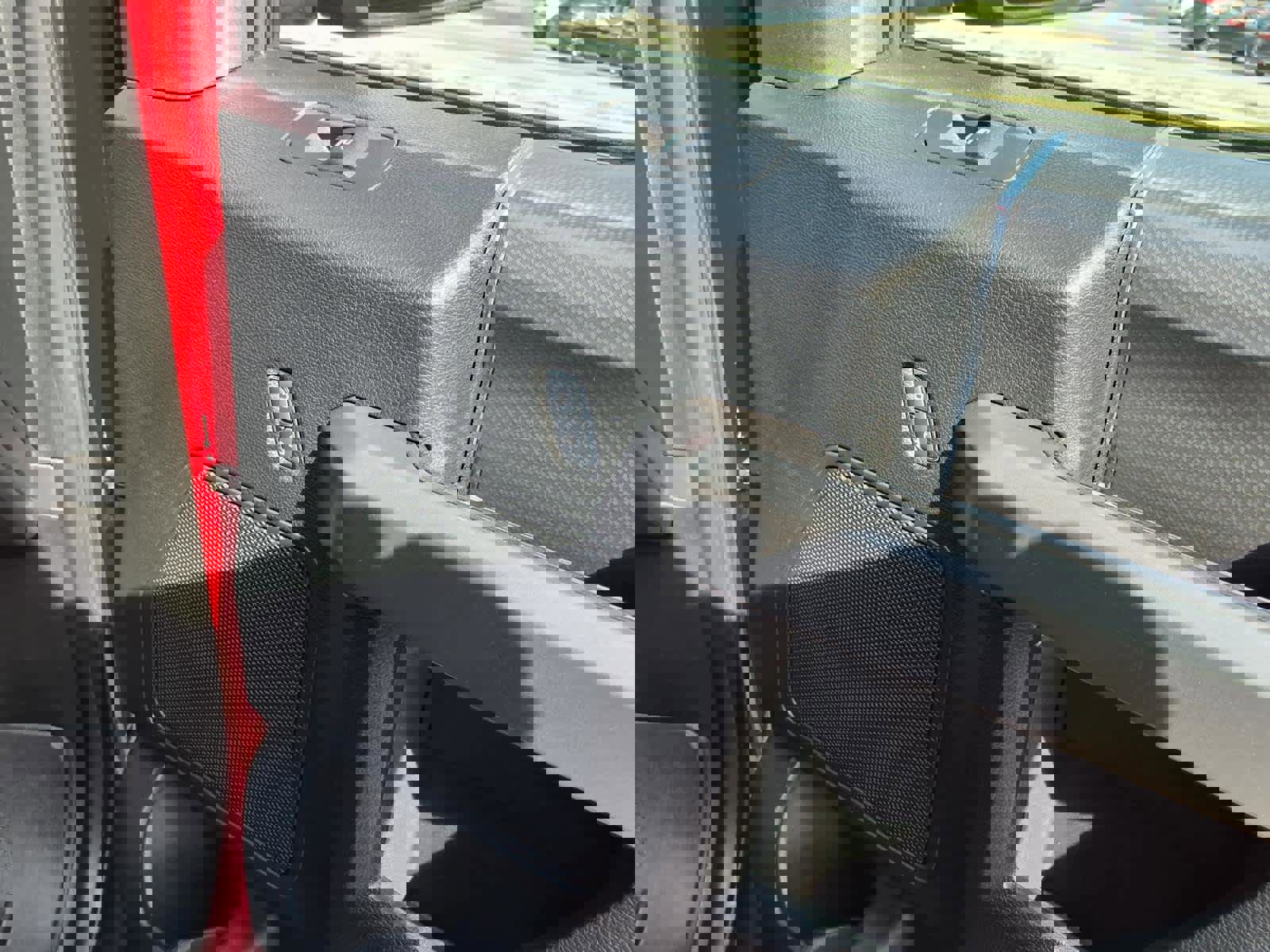 Certified 2017 Ford F150 XLT w/ Equipment Group 302A Luxury image 33