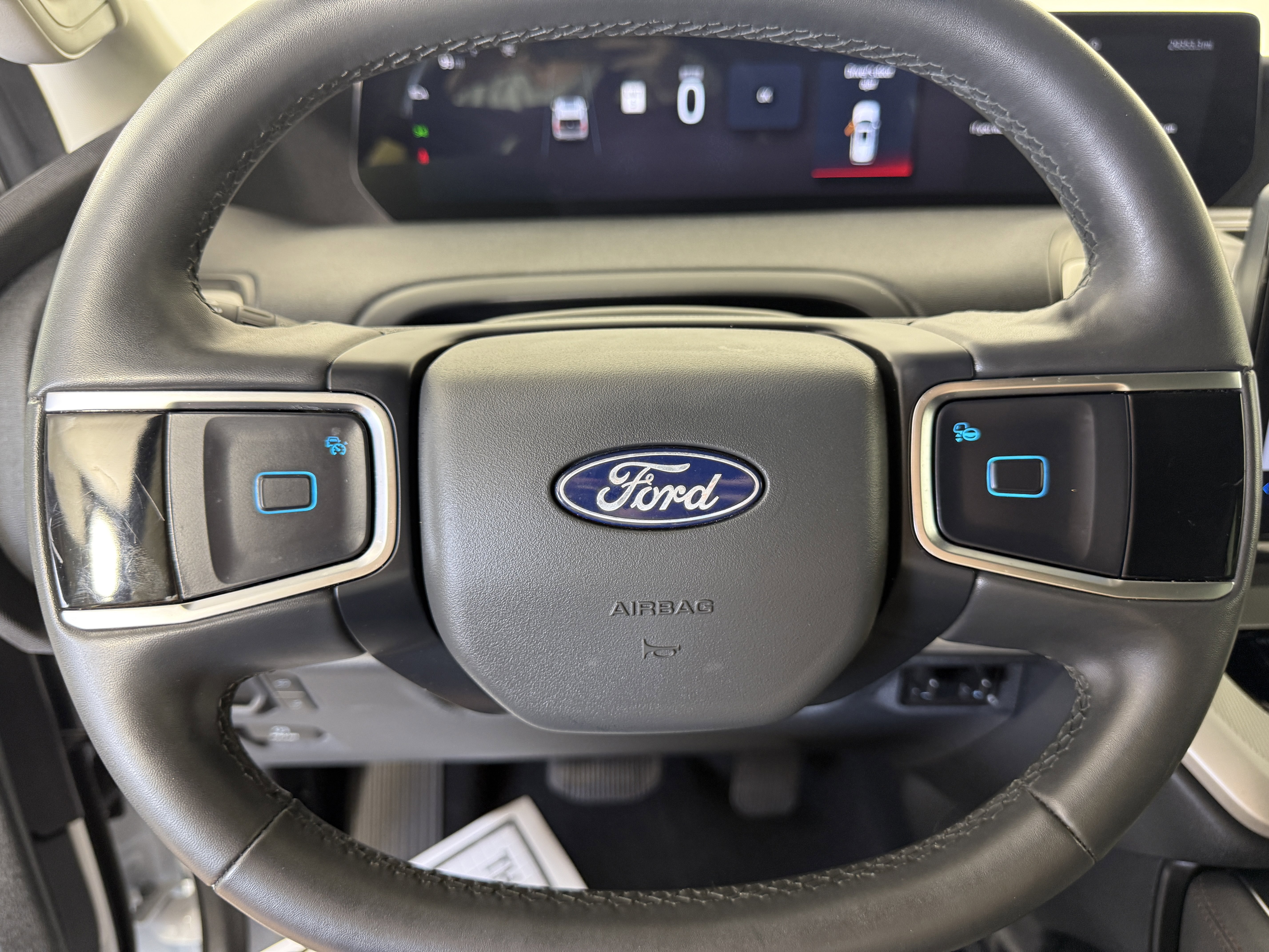 Certified 2025 Ford Expedition Active RWD image 27