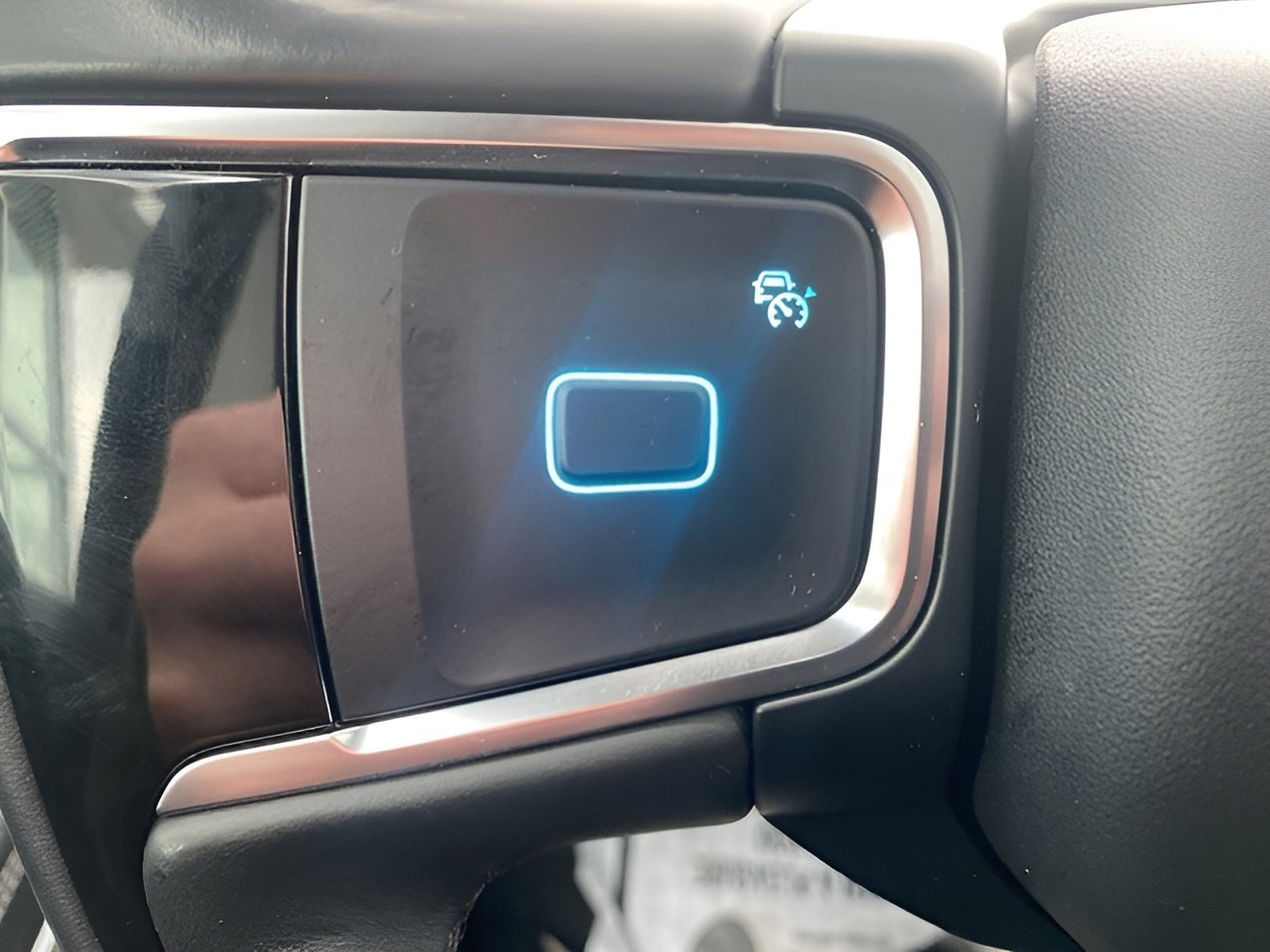 Certified 2025 Ford Expedition Max Platinum image 16