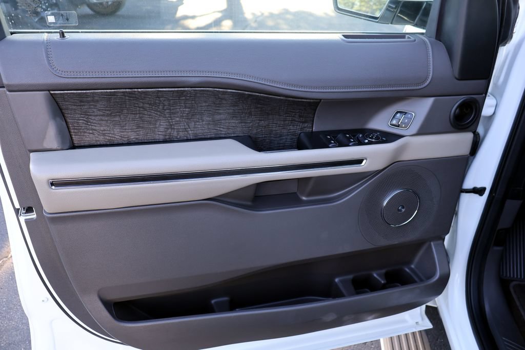 Certified 2021 Ford Expedition Limited RWD image 34