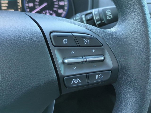 Used 2022 Hyundai Kona SEL image 24