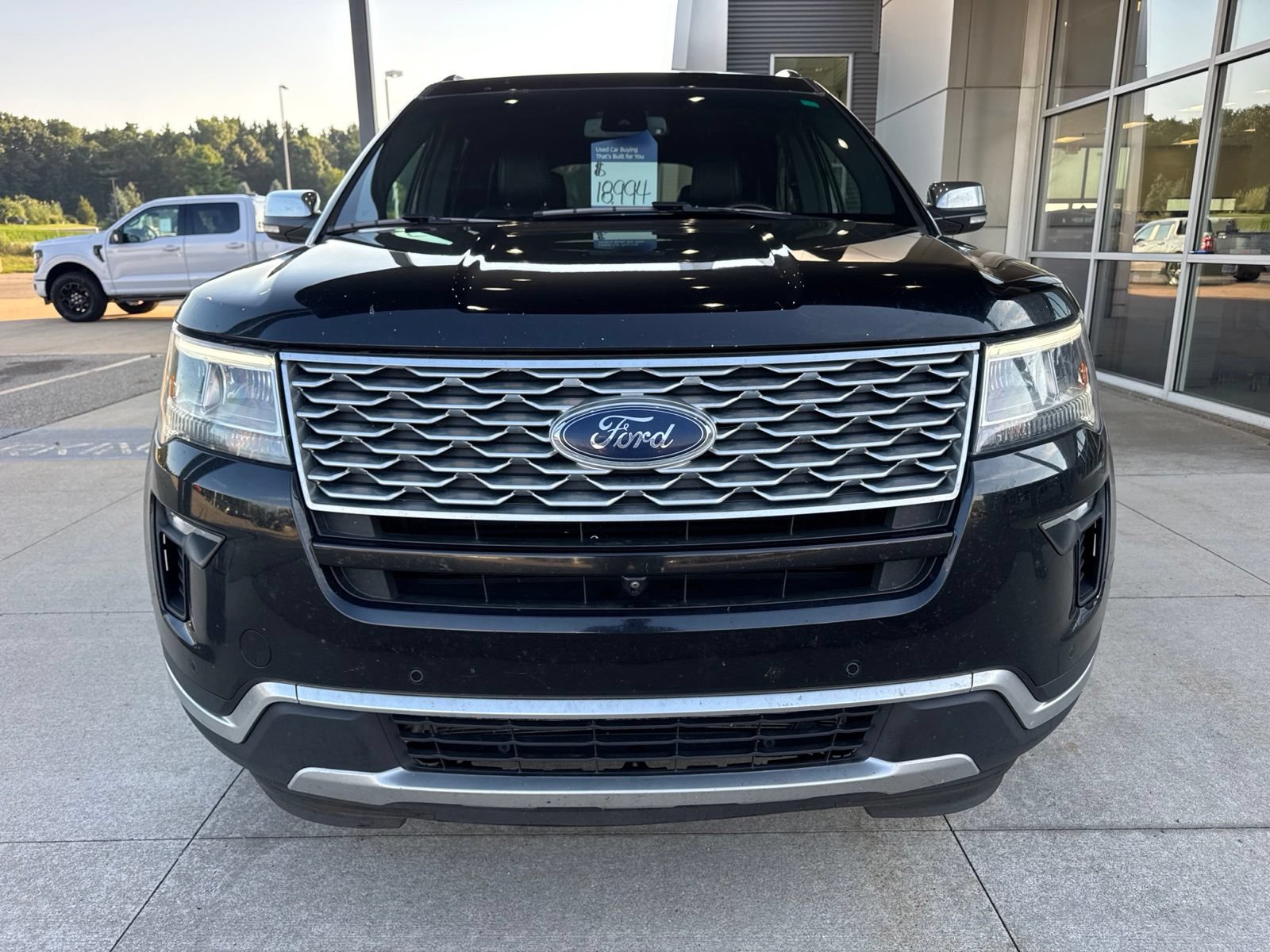 Certified 2018 Ford Explorer Platinum AWD/4WD image 11