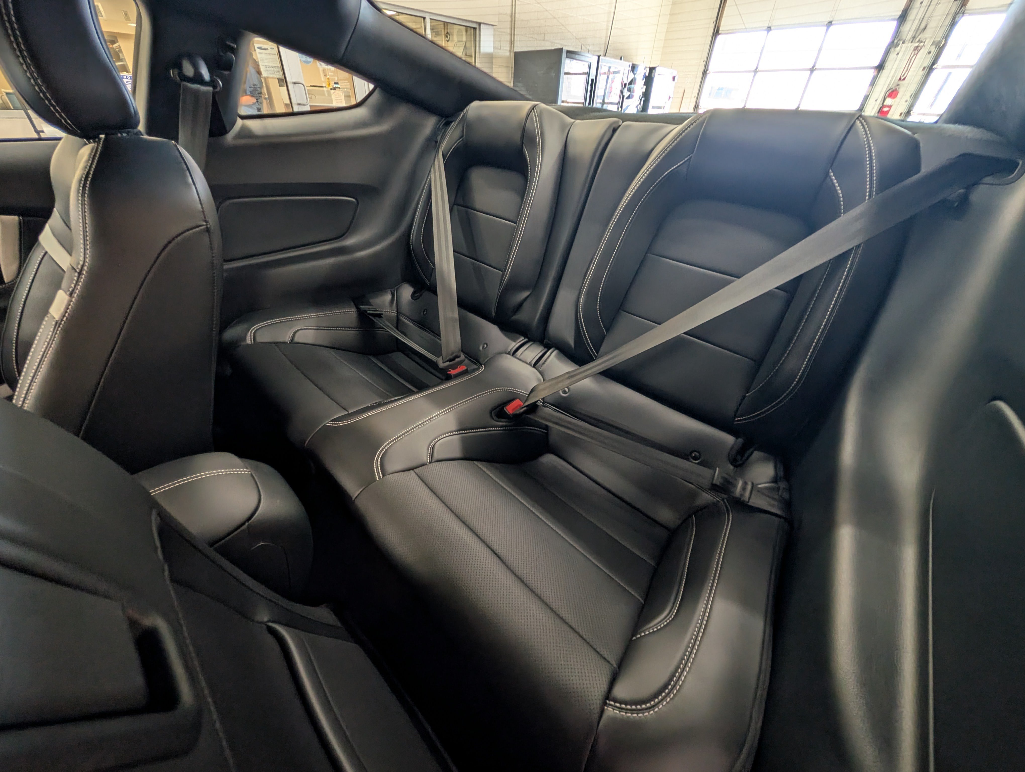 Certified 2020 Ford Mustang Shelby GT500 w/ Technology Package RWD image 15