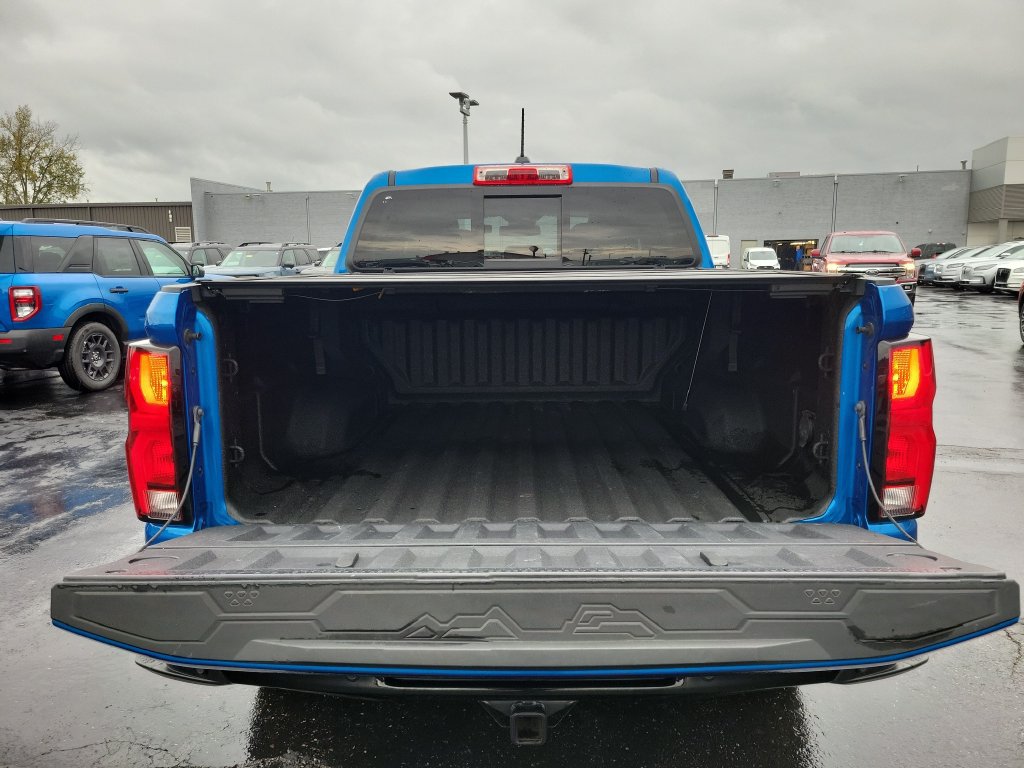 Used 2023 Chevrolet Colorado Z71 w/ Z71 Convenience Package 2 AWD/4WD image 10