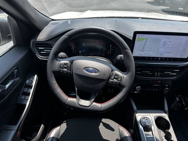 Certified 2023 Ford Escape ST-Line w/ Tech Pack #1 AWD/4WD image 14