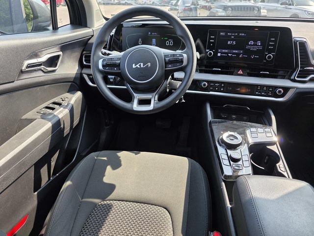 Used 2023 Kia Sportage LX AWD/4WD image 10