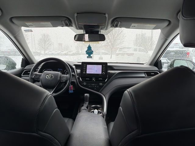 Used 2023 Toyota Camry SE image 15