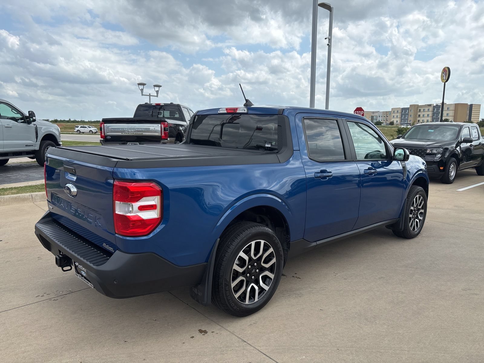 Certified 2024 Ford Maverick Lariat FWD image 6