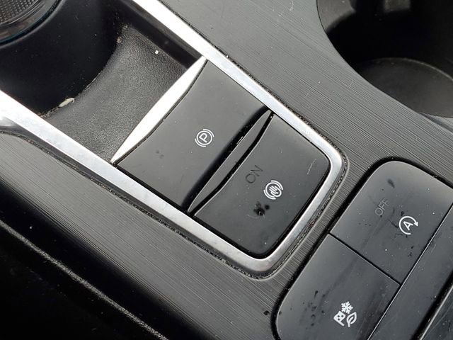 Certified 2025 Ford Escape Active image 19