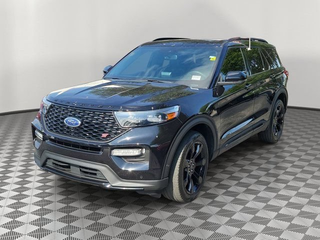 Certified 2024 Ford Explorer ST w/ Equipment Group 401A AWD/4WD image 3