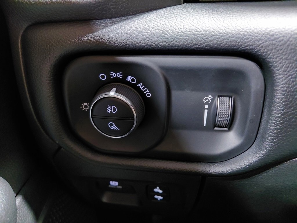 Used 2020 RAM 1500 Big Horn image 42