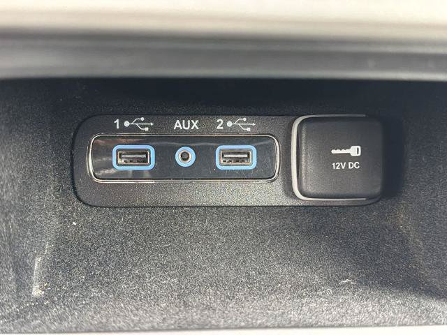 Used 2020 Jeep Grand Cherokee Limited AWD/4WD image 30