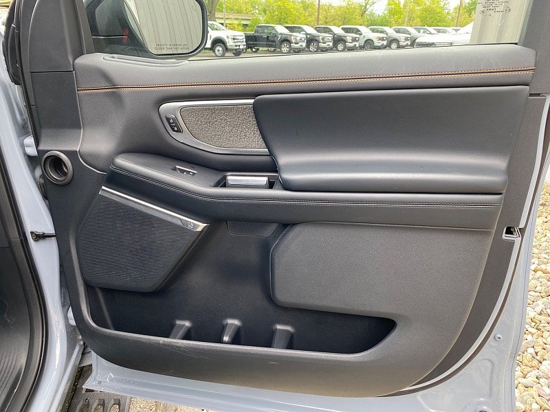 Certified 2025 Ford Expedition Tremor AWD/4WD image 32