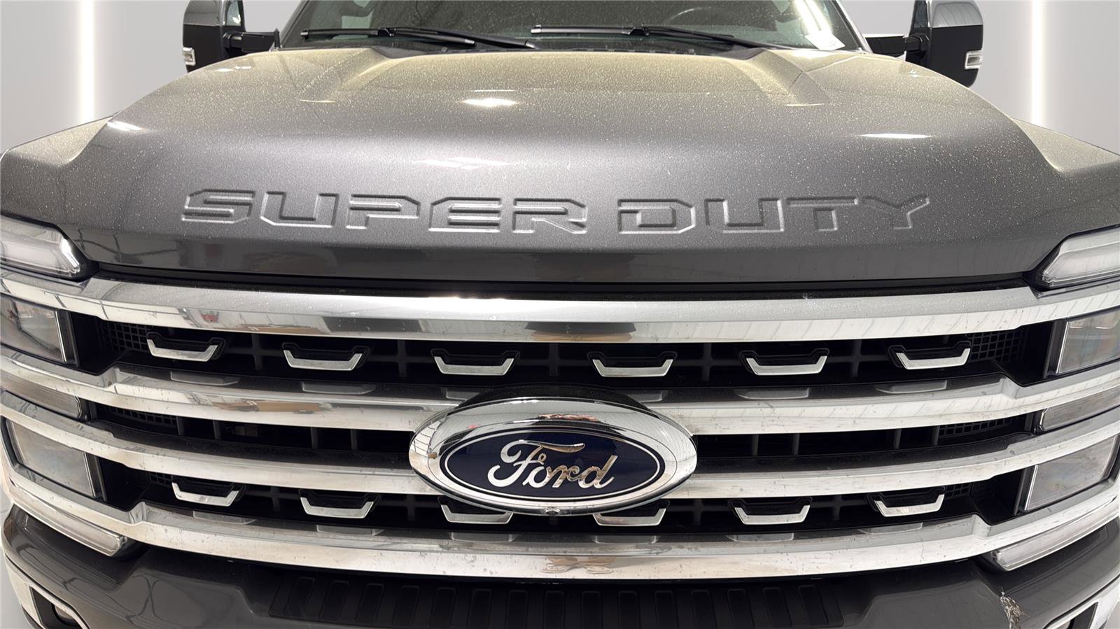 Certified 2024 Ford F250 Platinum AWD/4WD image 40