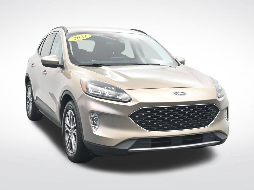Certified 2021 Ford Escape SEL FWD image 3