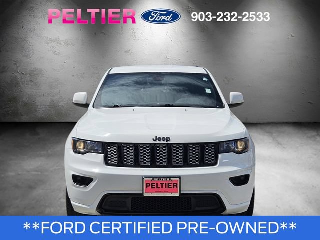 Used 2022 Jeep Grand Cherokee Laredo X RWD image 2