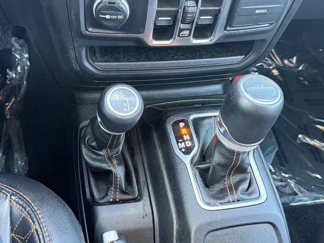 Used 2023 Jeep Gladiator Overland AWD/4WD image 26