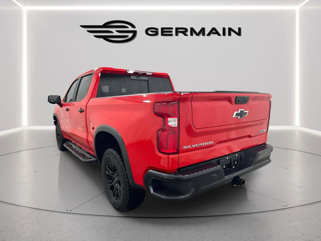 Used 2025 Chevrolet Silverado 1500 ZR2 w/ Technology Package image 3