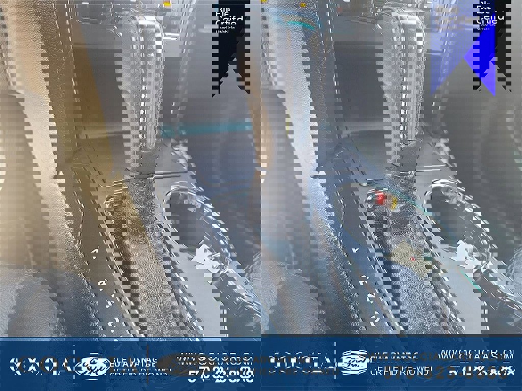 Certified 2016 Ford Explorer XLT w/ Equipment Group 202A image 19