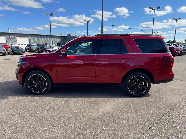 Certified 2022 Ford Expedition Limited image 3