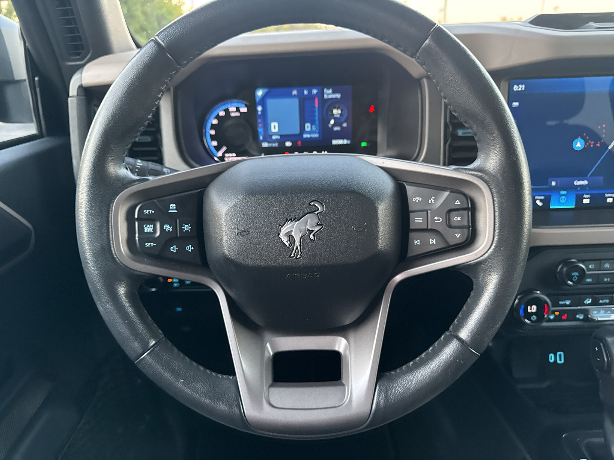 Certified 2024 Ford Bronco Wildtrak AWD/4WD image 22