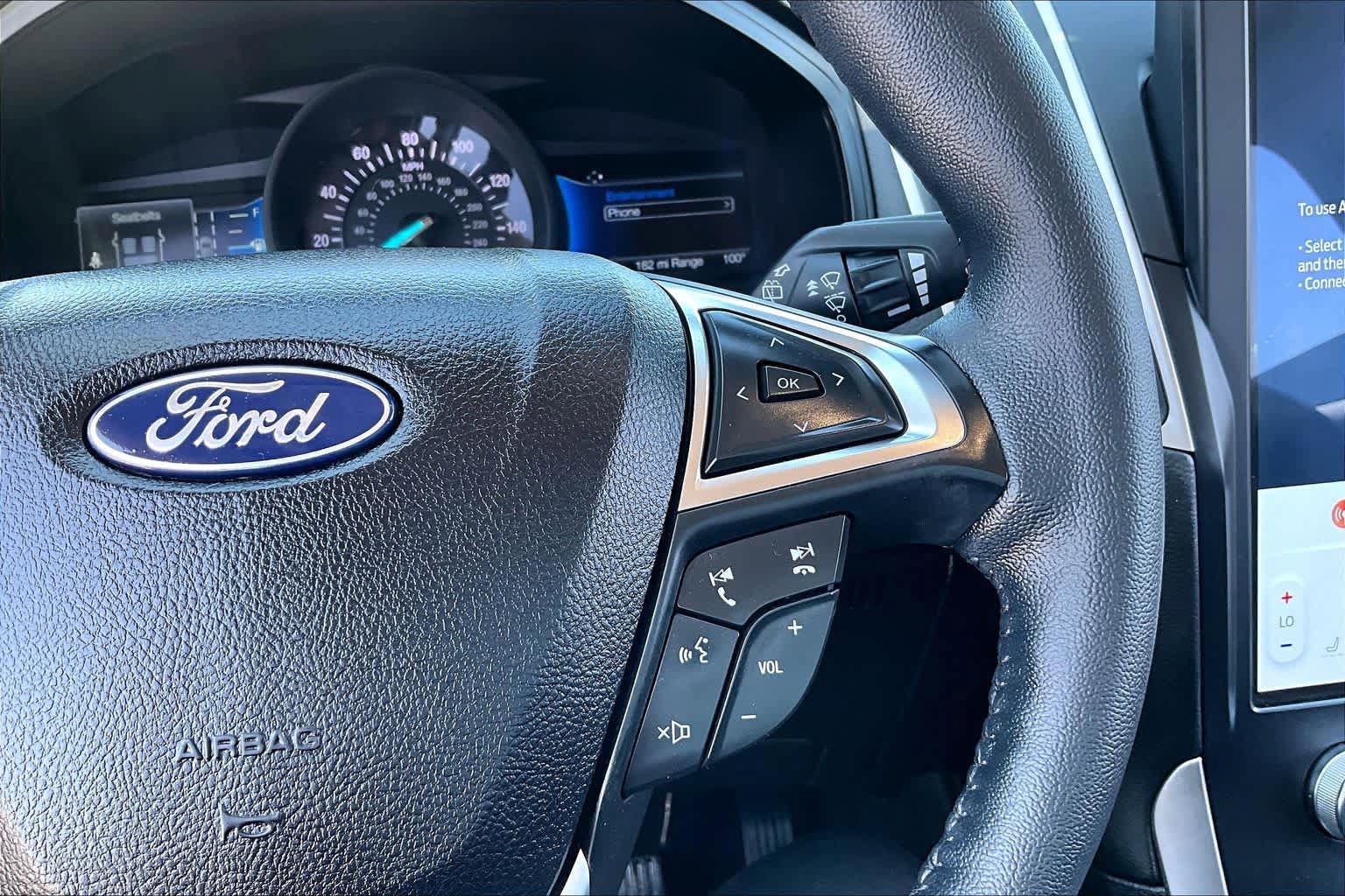 Certified 2024 Ford Edge SEL w/ Sport Appearance Package AWD/4WD image 24