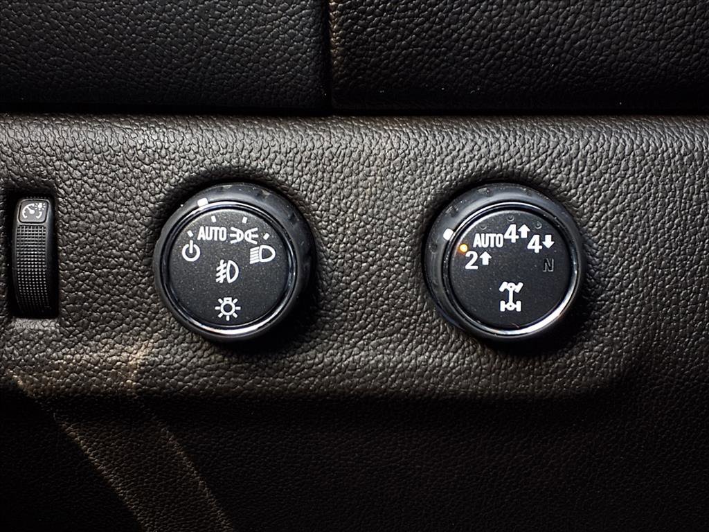 Used 2022 Chevrolet Colorado LT w/ LT Convenience Package image 15