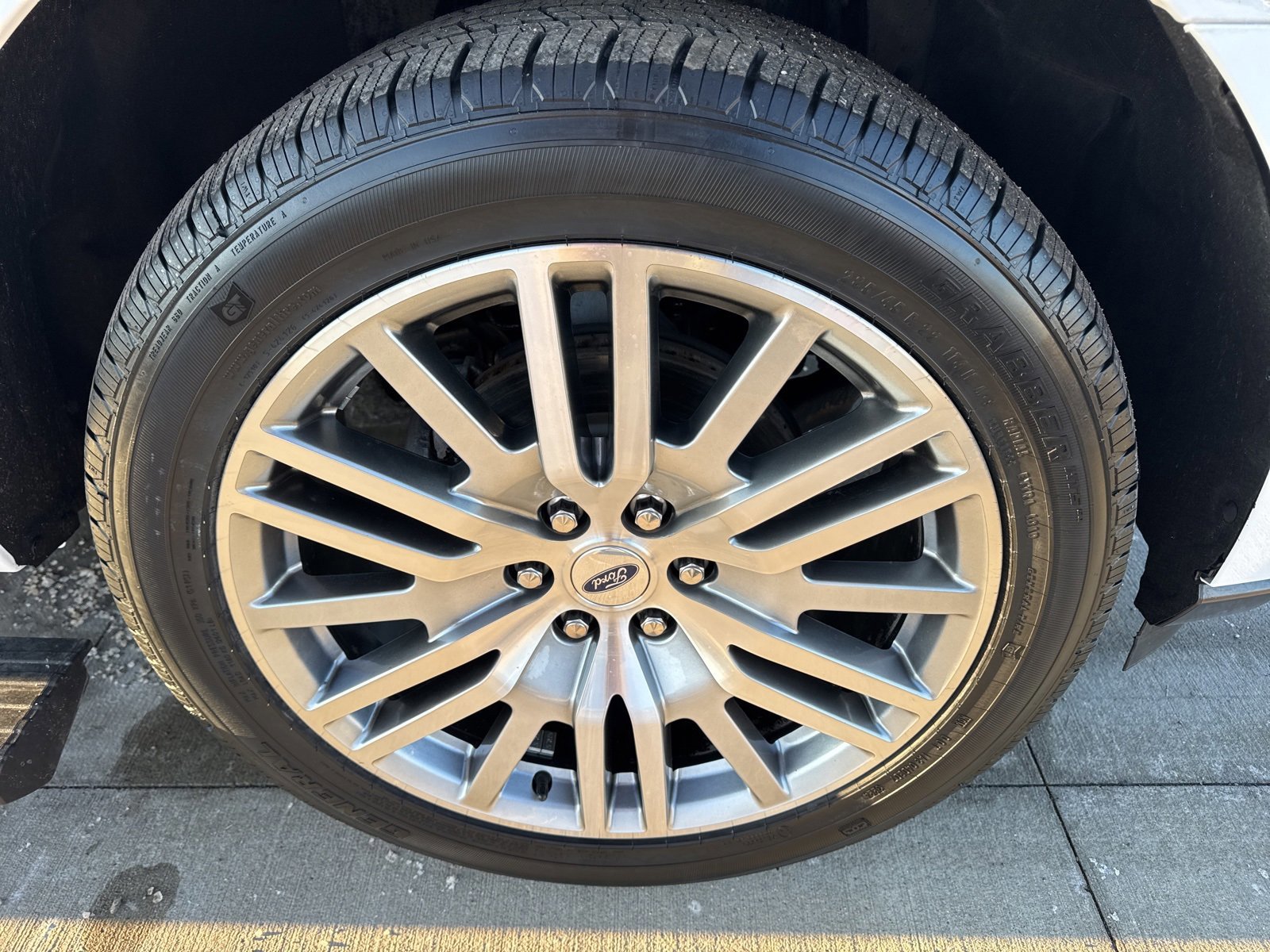 Certified 2023 Ford Expedition Limited image 22