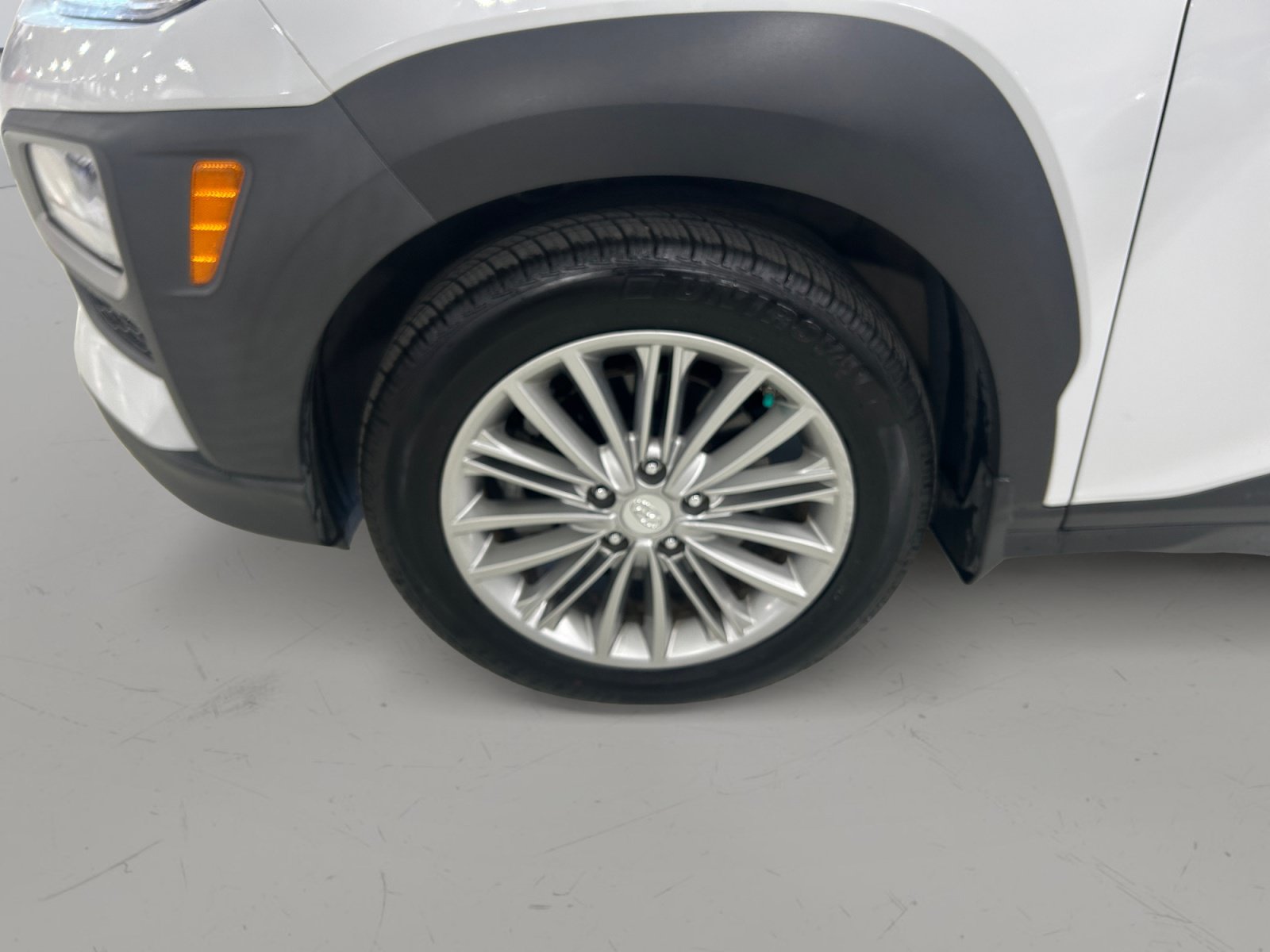 Used 2020 Hyundai Kona SEL Plus AWD/4WD image 9