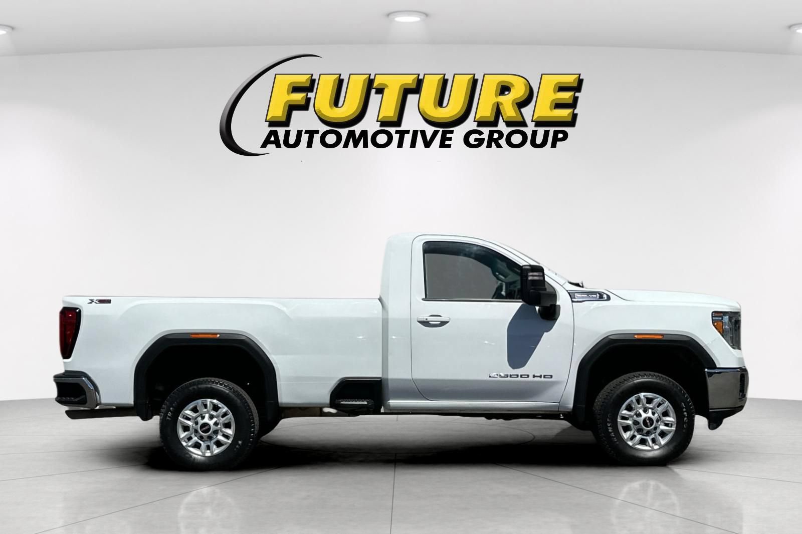 Used 2022 GMC Sierra 2500 SLE w/ SLE Convenience Package AWD/4WD image 2