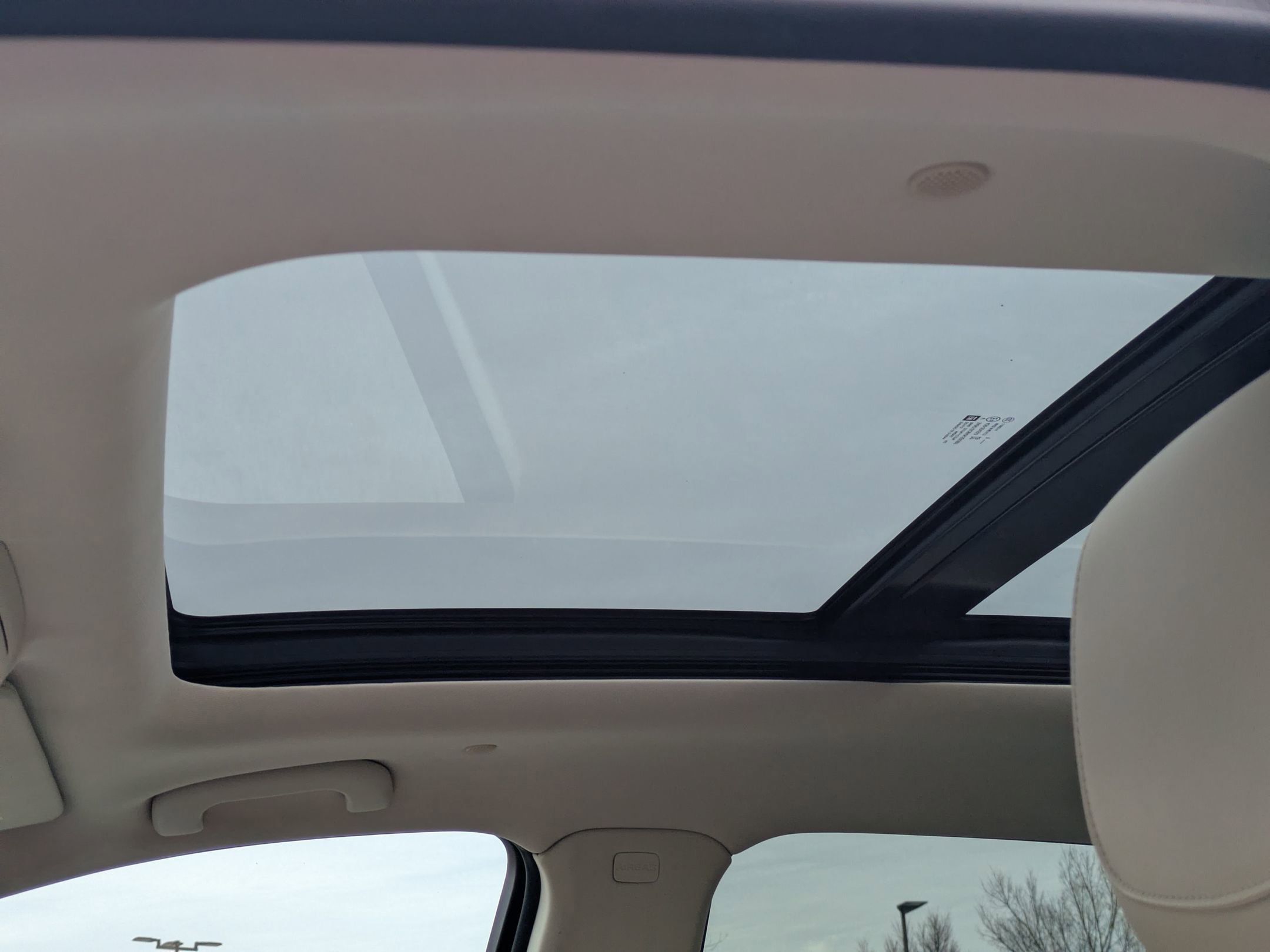 Used 2019 Cadillac XT5 Premium Luxury w/ Driver Assist Package image 15