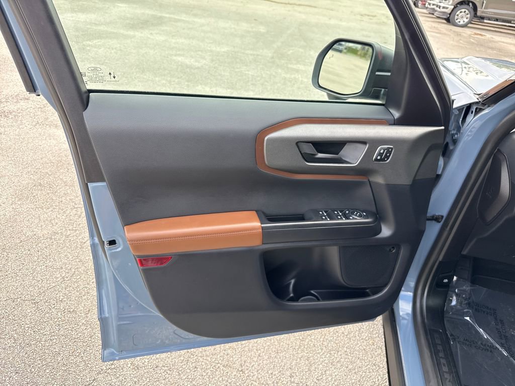 Certified 2025 Ford Bronco Sport Outer Banks w/ Outer Banks Tech Package+ image 13