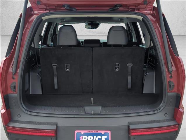 Used 2025 Hyundai Santa Fe XRT image 7