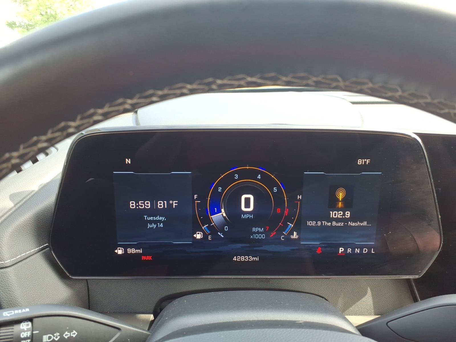 Used 2025 Chevrolet Traverse LT FWD image 19