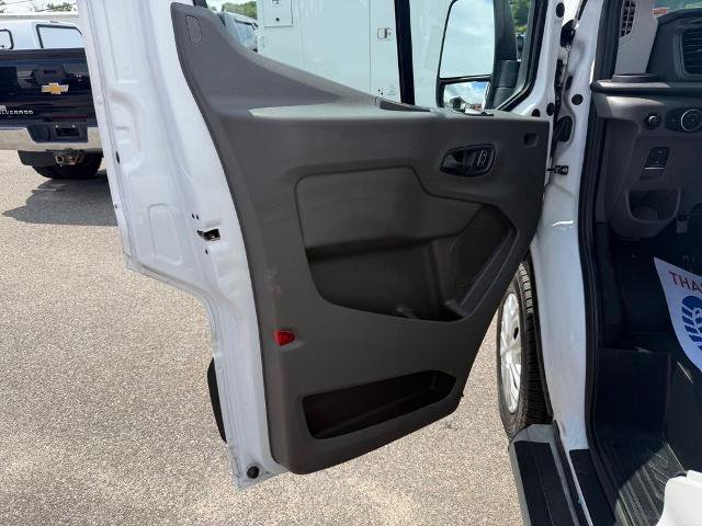 Certified 2025 Ford Transit 250 Low Roof w/ Exterior Upgrade Package RWD image 20