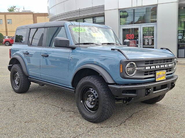 Certified 2023 Ford Bronco Black Diamond AWD/4WD image 24