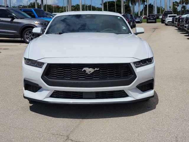 Certified 2024 Ford Mustang Coupe RWD image 2