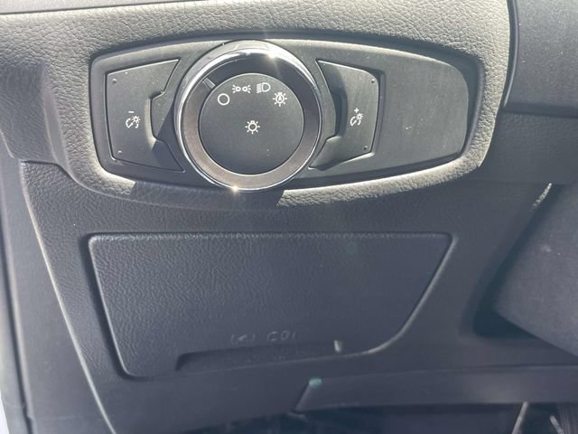 Certified 2018 Ford Edge SE w/ Cargo Accessory Package FWD image 13