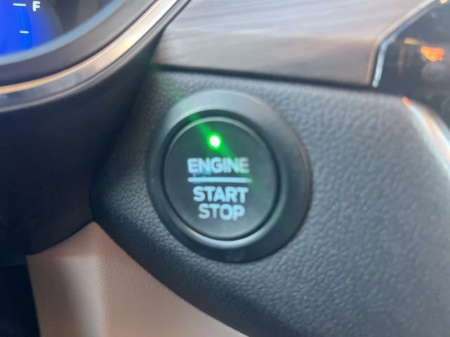 Certified 2020 Ford Escape Titanium w/ Titanium Premium Package 2.0 image 28